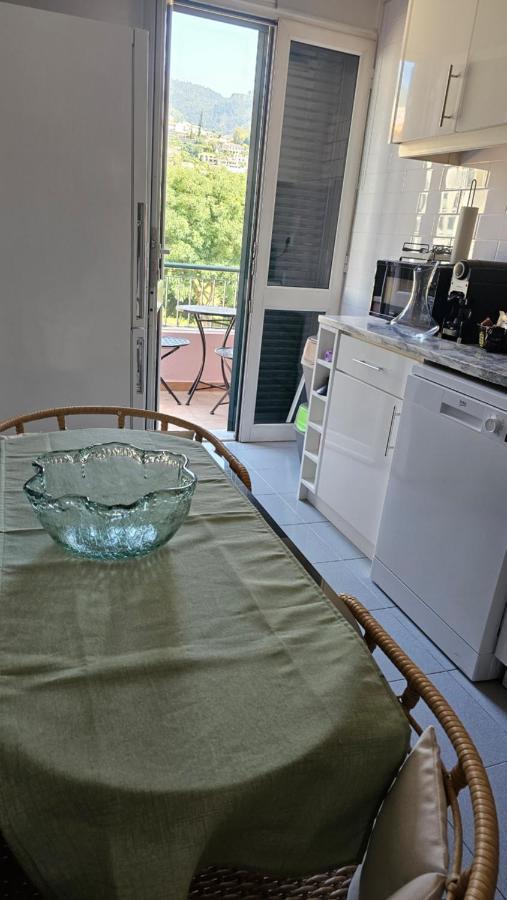 Garden And Seaview Apartment - Free Parking フンシャル エクステリア 写真